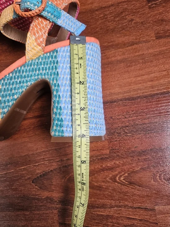 NWOT Chelsea And Violet 6.5 Platform Sandals Colorblock - Picture 6 of 7